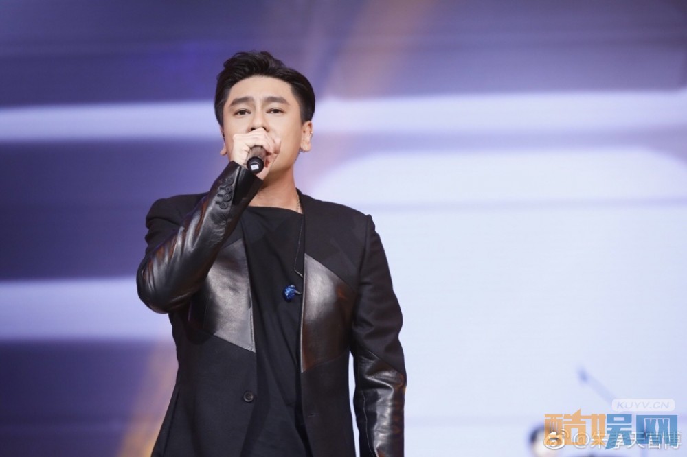 电视剧国民大生活淳于秋是谁扮演的？电视剧国民大生活淳于秋扮演者朱孝天个人资料、写真、生活照欣