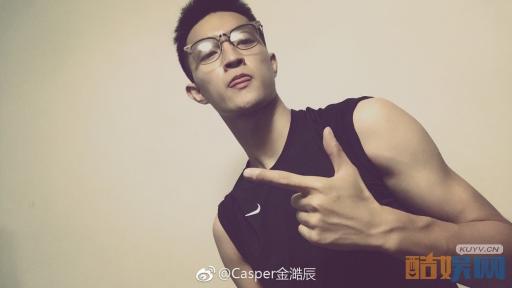 金澔辰生活照写真