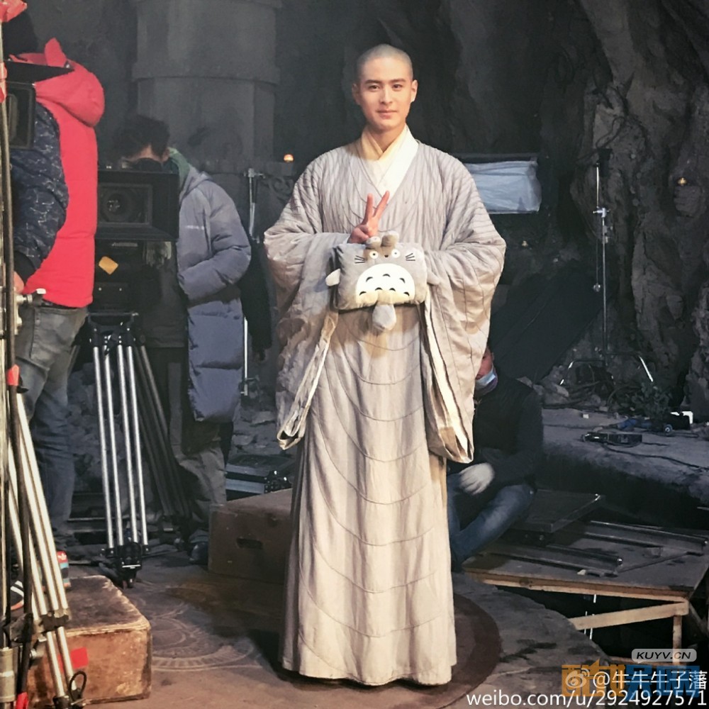 牛子藩片场照写真