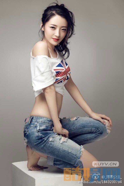 刘熙阳俏丽写真