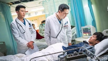 电视剧急诊科医生剧情分集介绍第6集