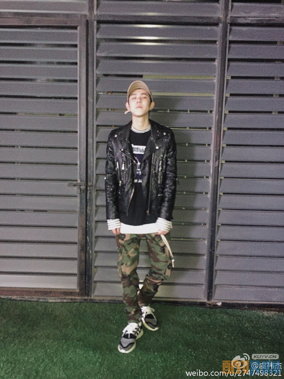 虞祎杰街拍写真