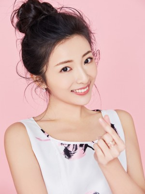 厉蔺菲
