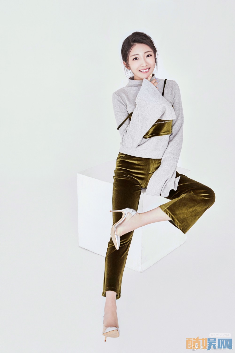 厉蔺菲时尚写真