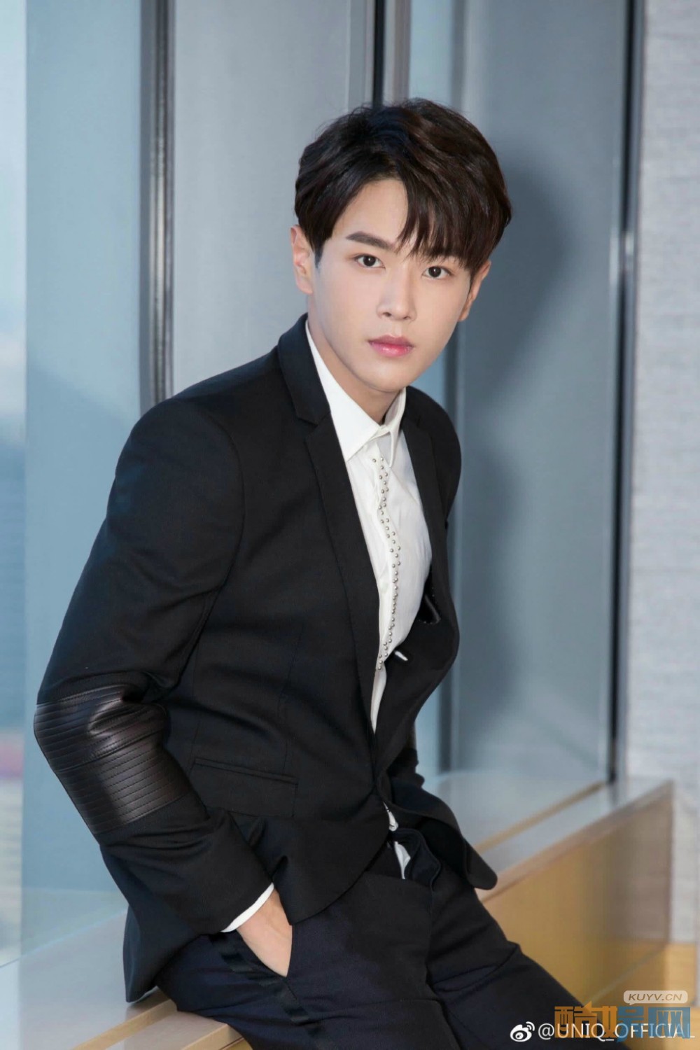 李汶翰优雅写真