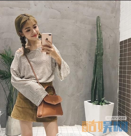 张鹤怡生活照写真