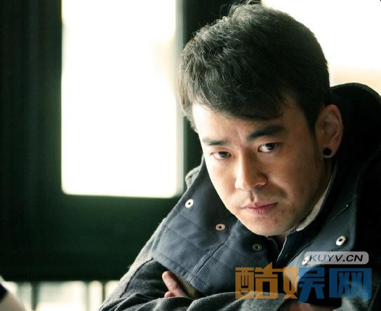 红蔷薇陈得道是谁演的？红蔷薇陈得道扮演者田雷个人资料、写真及生活照欣赏