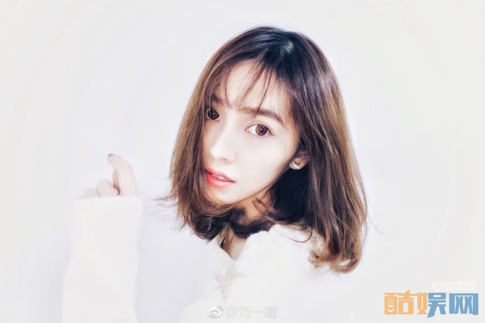 刘一曈俏丽写真