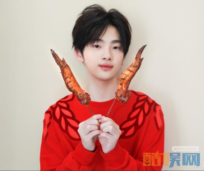 周震南广告写真