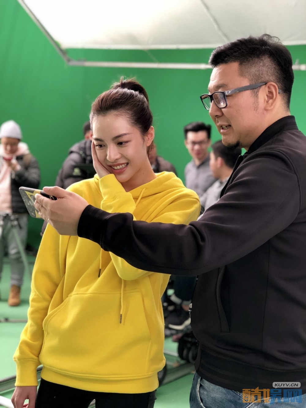 好久不见中叶聪是谁扮演的？叶聪扮演着钟楚曦个人资料、写真生活照