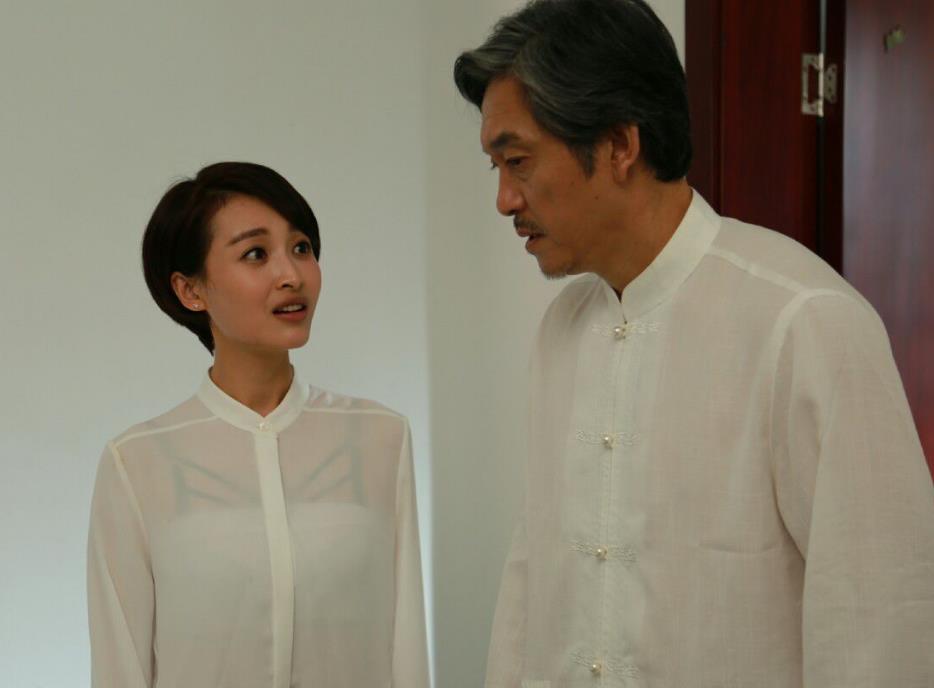 电视剧月之子剧情分集介绍第1集