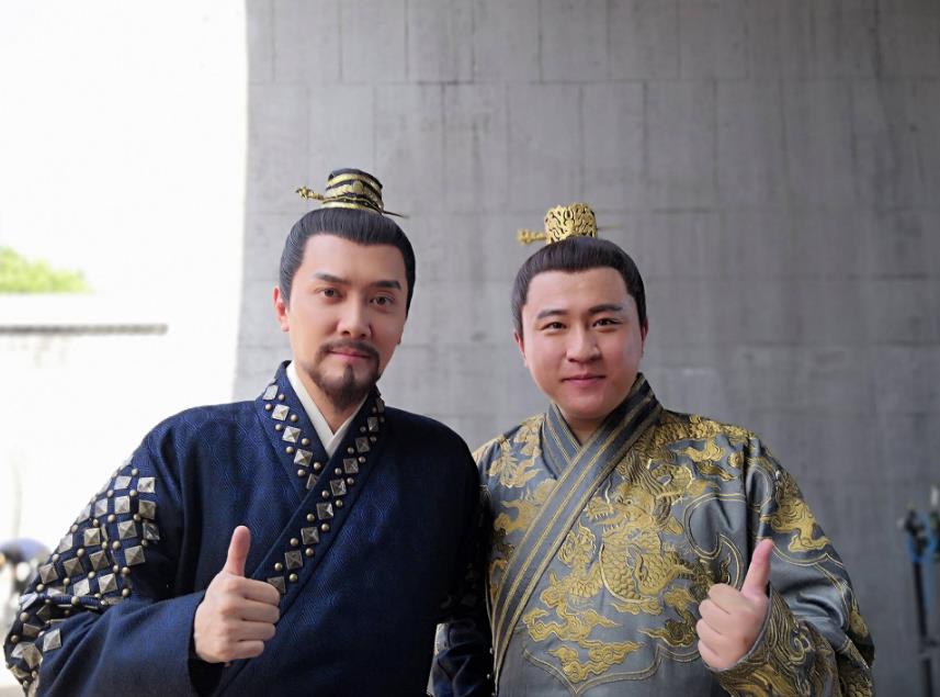山河月明片场照