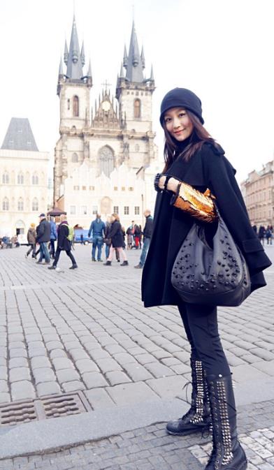 武笑羽旅行生活照