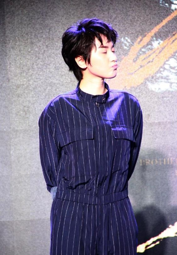 李媛活动照