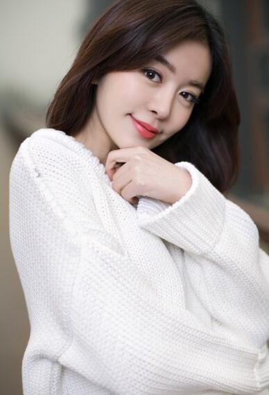 赵多娜个人资料简介 赵多娜写真