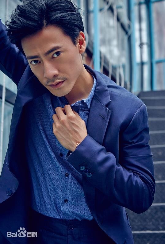 阮圣文街拍写真