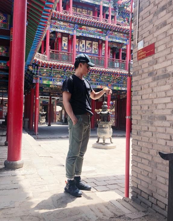 阮圣文户外照片