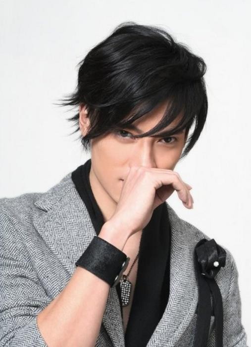 阮圣文早期青涩写真