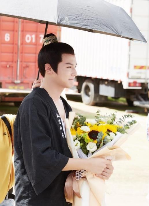 鹤唳华亭片场照