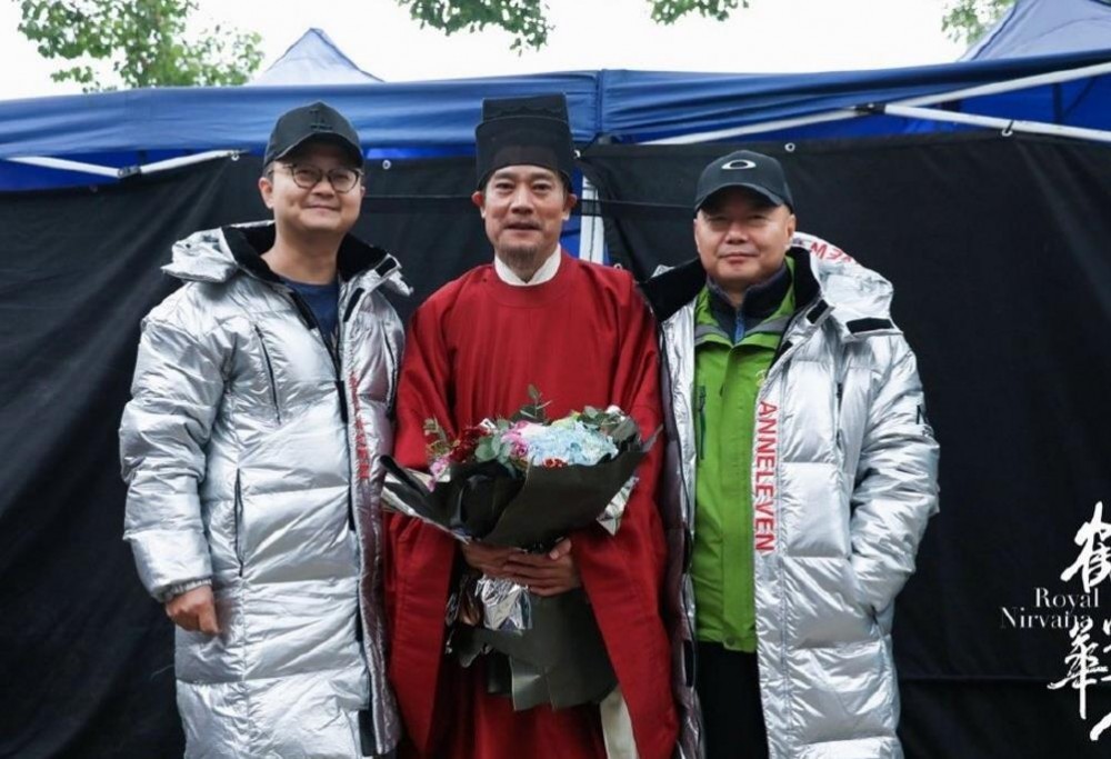 鹤唳华亭片场照