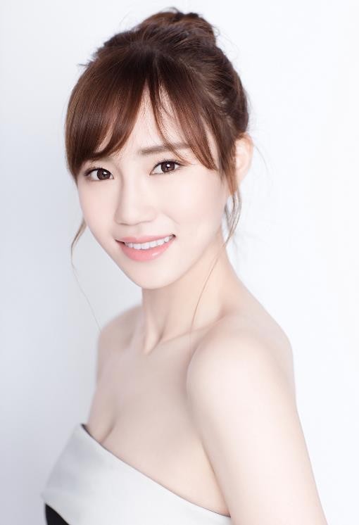 文予琪气质写真