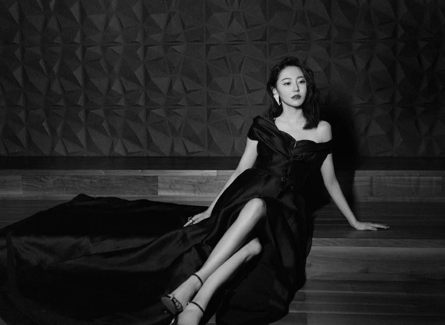 逆流而上的你高蜜是谁饰演的？高蜜饰演者黄梦莹个人资料、写真及生活照欣赏