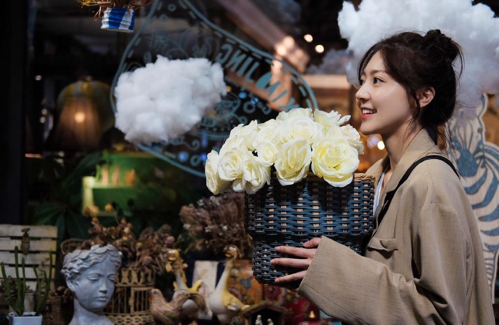 逆流而上的你高蜜是谁饰演的？高蜜饰演者黄梦莹个人资料、写真及生活照欣赏