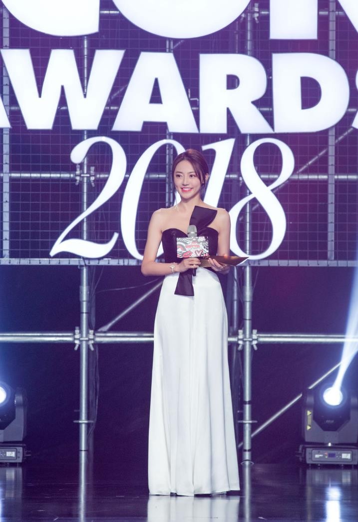 逆流而上的你高蜜是谁饰演的？高蜜饰演者黄梦莹个人资料、写真及生活照欣赏