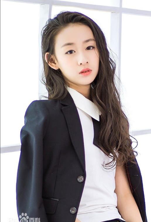 吴雨珏青春写真