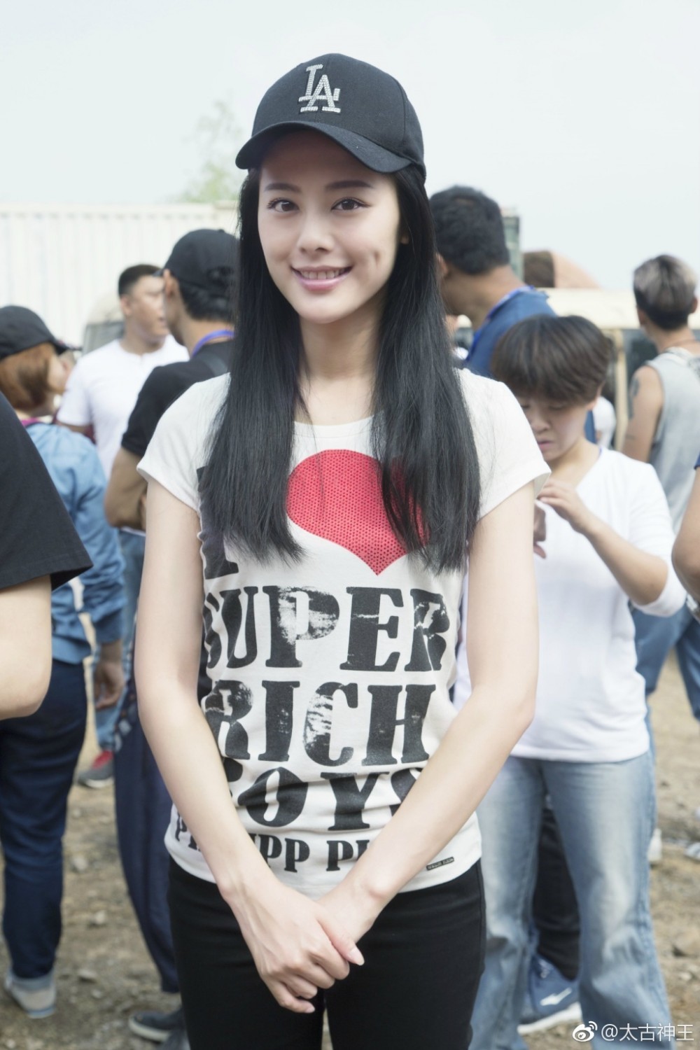 太古神王片场照