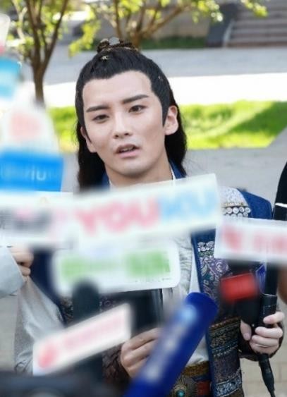 太古神王片场照