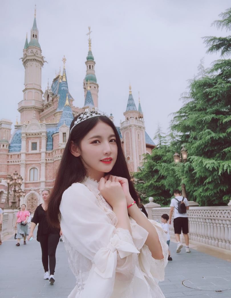 迪士尼乐园旅游照