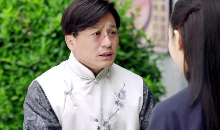芝麻胡同牧春花和郭秉聪是什么关系?牧春花喜欢郭秉聪吗?牧春花嫁给郭秉聪了吗?