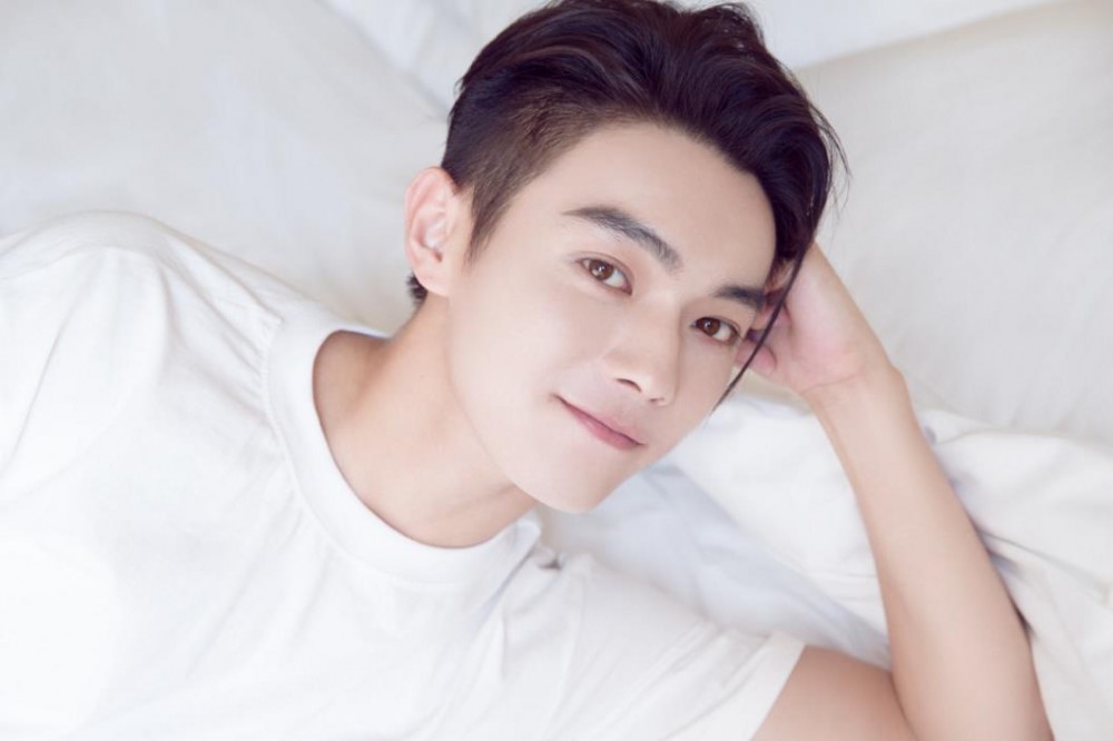 招摇历尘澜是谁饰演的？历尘澜扮演者许凯个人资料、写真及生活照欣赏