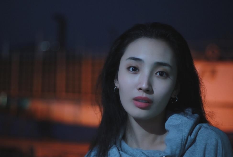 黄金瞳苗菲菲是谁饰演的？苗菲菲扮演者王紫璇个人资料、写真及生活照欣赏