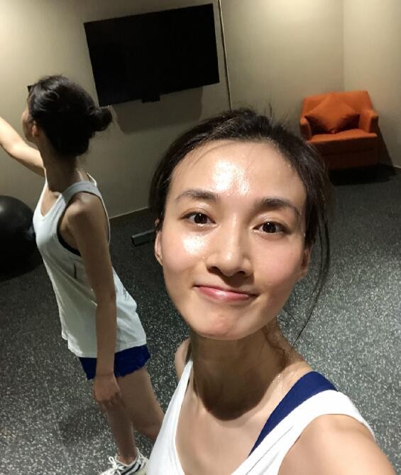 芝麻胡同宝凤是谁扮演的？芝麻胡同宝凤扮演者冯文娟个人资料、写真生活照