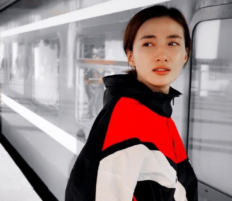 芝麻胡同宝凤是谁扮演的？芝麻胡同宝凤扮演者冯文娟个人资料、写真生活照