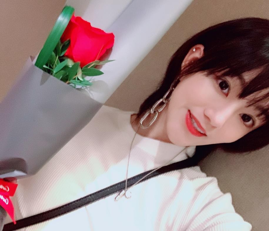 黄金瞳秦萱冰是谁饰演的？秦萱冰扮演者陈泇文个人资料、写真及生活照欣赏