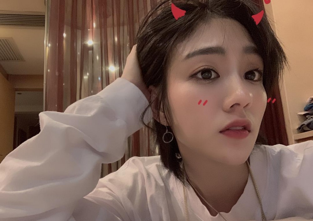 黄金瞳秦萱冰是谁饰演的？秦萱冰扮演者陈泇文个人资料、写真及生活照欣赏