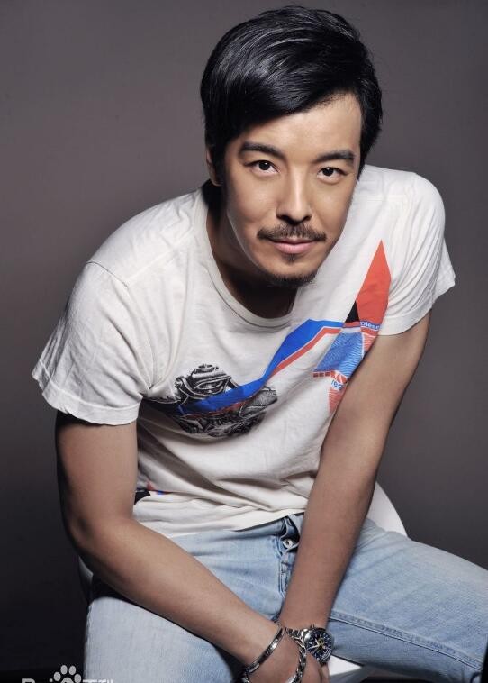 芝麻胡同吴友仁是谁扮演的？芝麻胡同吴友仁扮演者海一天个人资料、写真生活照
