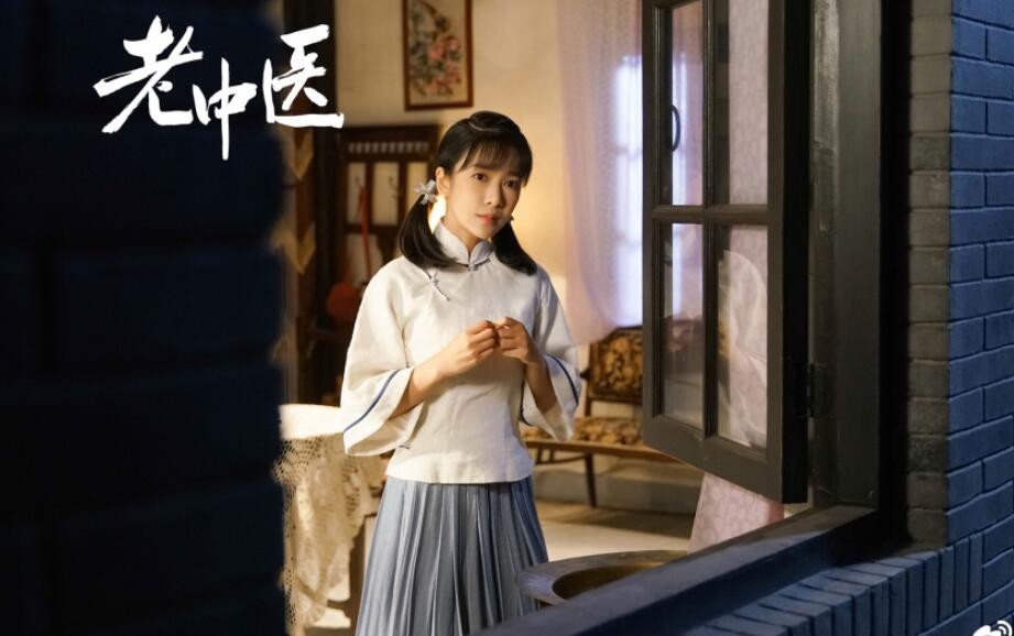 老中医翁晓嵘是谁扮演的?老中医翁晓嵘扮演者王小橙个人资料、写真生活照