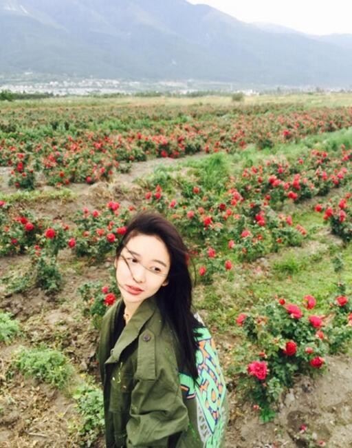 老中医翁晓嵘是谁扮演的？老中医翁晓嵘扮演者王小橙个人资料、写真生活照