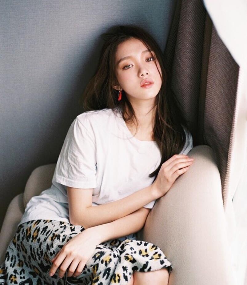 李圣经个人写真