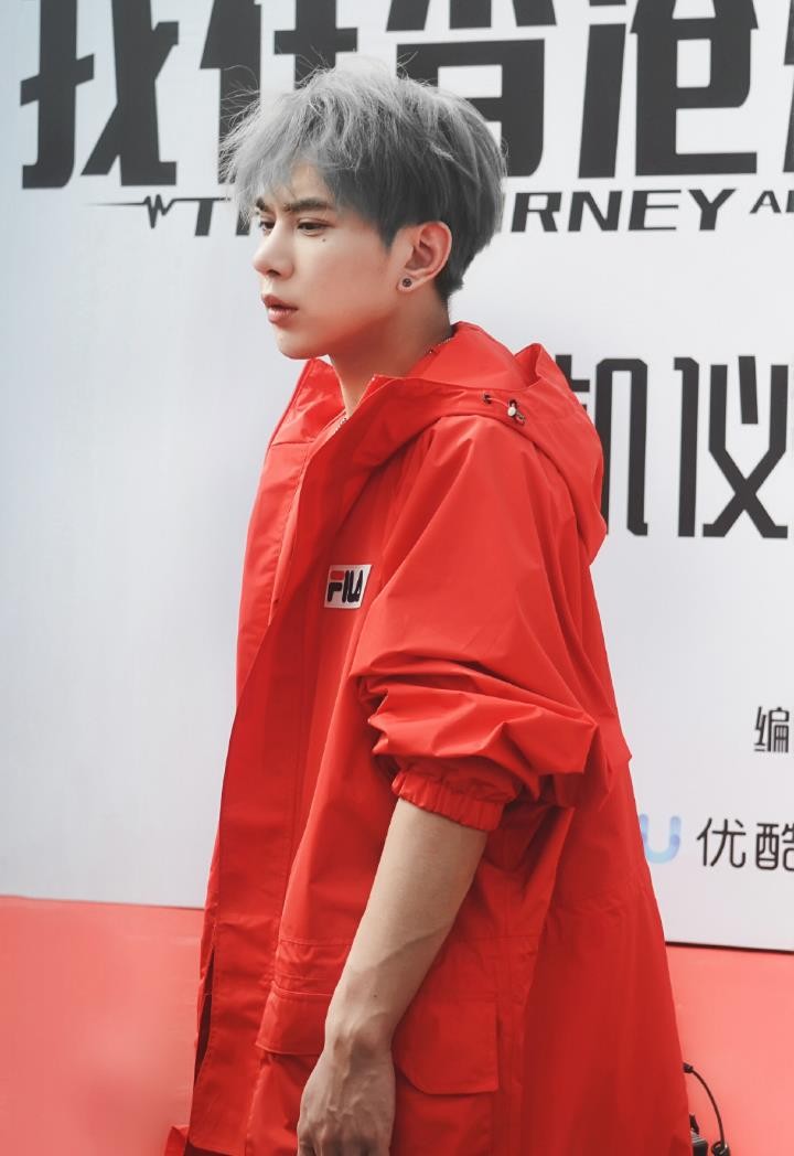 开机照