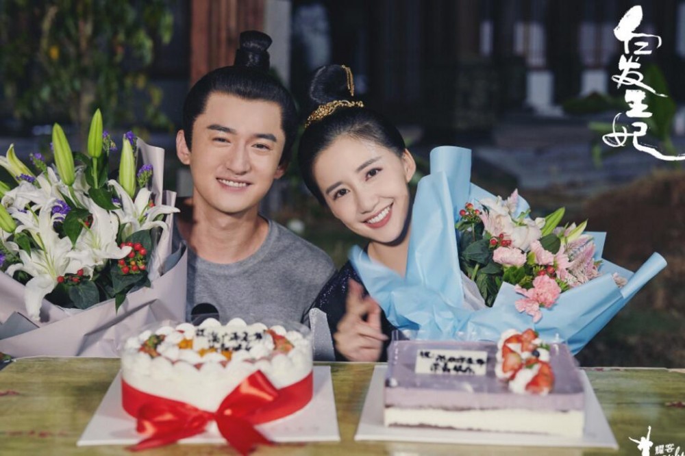 白发王妃片场照