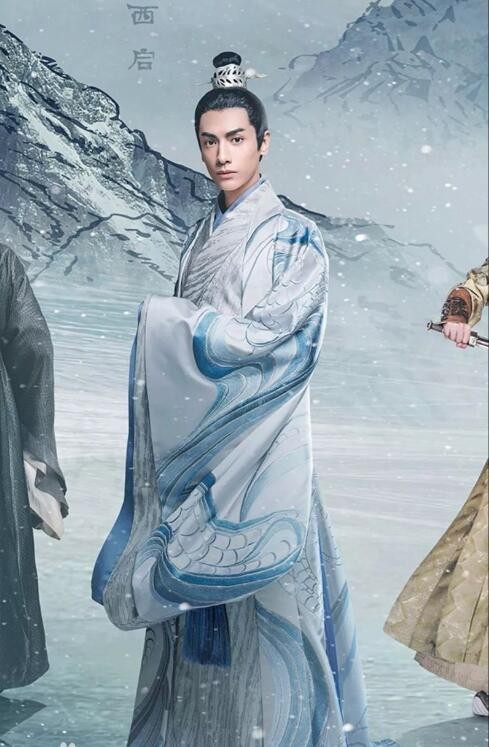 白发王妃定妆照