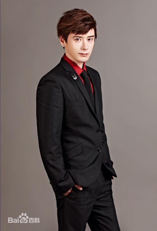 书亚信绅士大片