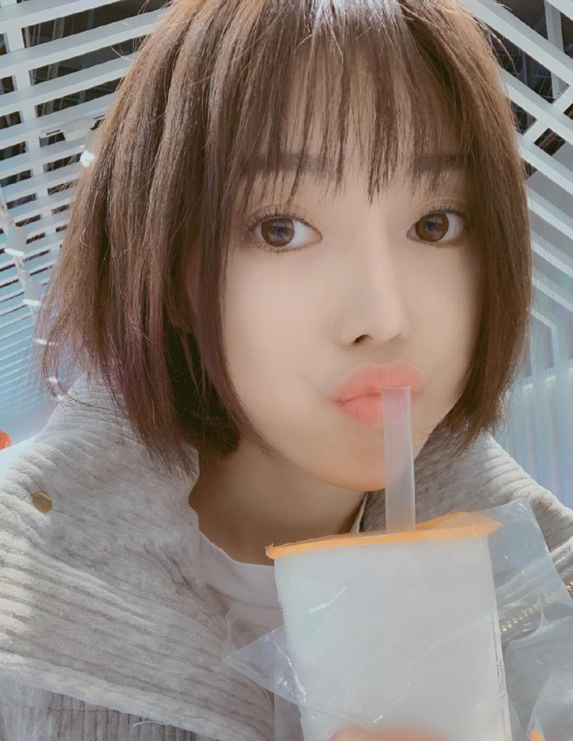 可爱甜美自拍