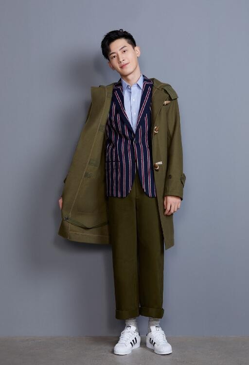 辛云来帅气写真