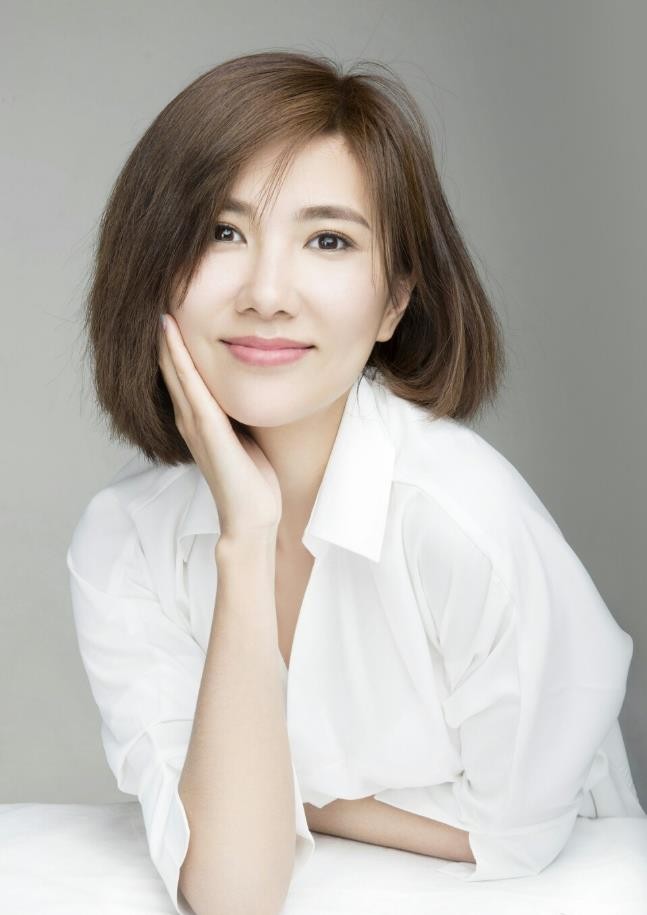 推手春雨是谁饰演的？春雨扮演者边潇潇个人资料、写真及生活照欣赏